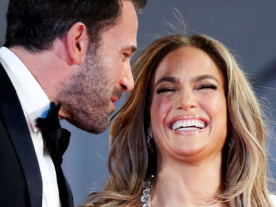 Após passarem verão separados, Jennifer Lopez visita Ben Affleck