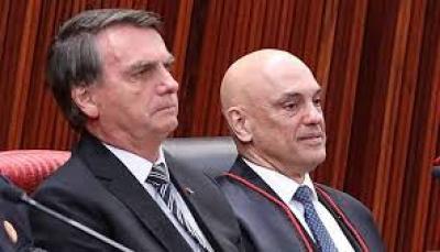 Moraes abre prazo para PGR decidir se denuncia Bolsonaro ou arquiva o caso das joias... Leia mais em https://www.cartacapital.com.br/cartaexpressa/moraes-abre-prazo-para-pgr-decidir-se-denuncia-bolsonaro-ou-arquiva-o-caso-das-joias/?utm_source=terra_