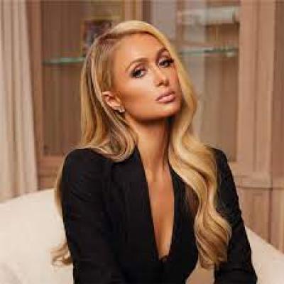 Paris Hilton acusa o ex de ameaçá-la a gravar vídeo erótico: ‘Vergonha, perda e puro terror’